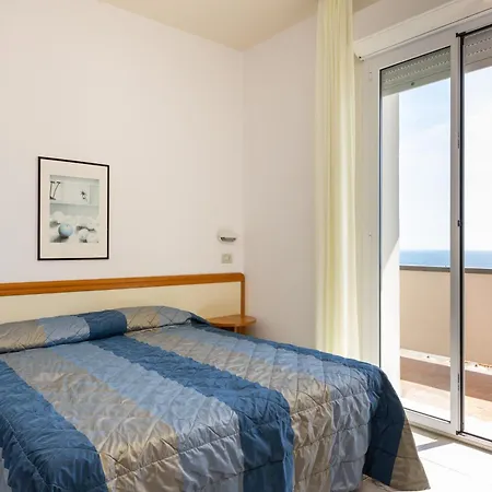 Hotel Man