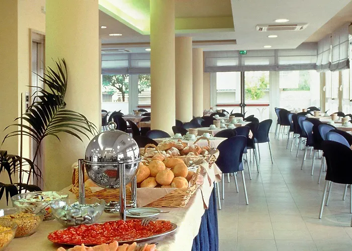 ホテル Man リド・ディ・サヴィオ