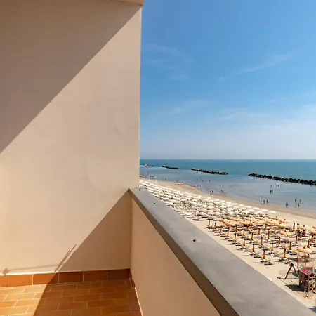 Hotel Man 3*