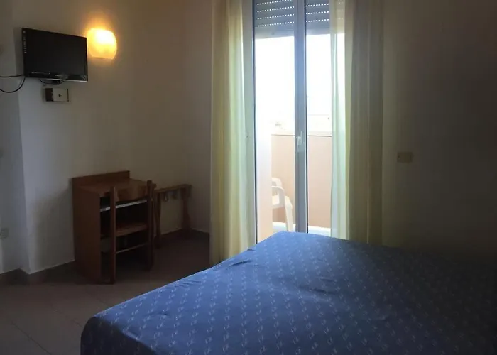 Man Hotel Lido Di Savio